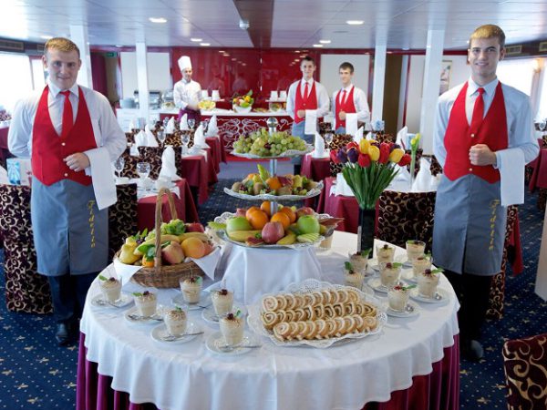 ms fidelio gemisi restaurant